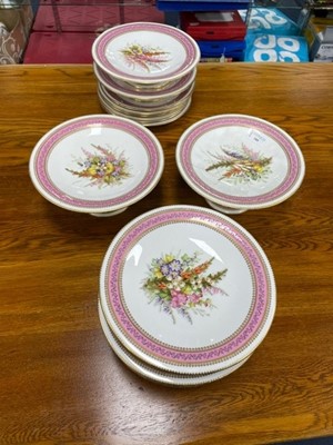 Lot 388 - A ROYAL WORCESTER PART DESSERT SERVICE