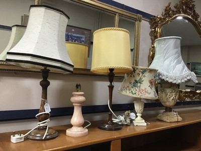 Lot 446 - A LOT OF FIVE TABLE LAMPS