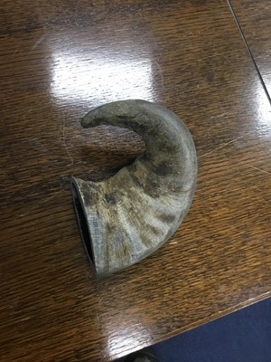 Lot 508 - A MODEL OF A HORN