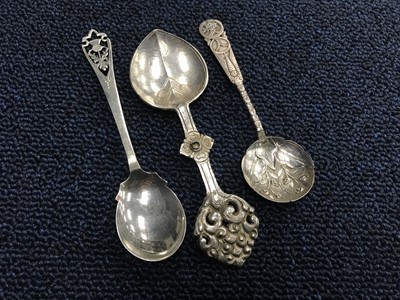 Lot 513 - A LOT OF THREE SILVER SPOONS