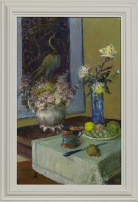 Lot 665 - STILL LIFE, AN OIL ATTRIBUTED TO MARGARET THOMAS