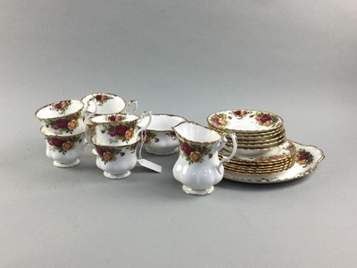 Lot 65 - A ROYAL ALBERT OLD COUNTRY ROSES SIX PLACE TEA SERVICE