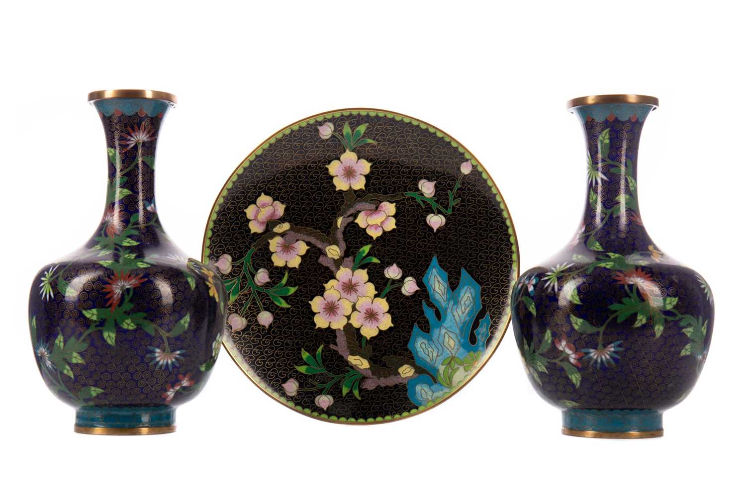 Lot 1842 - A PAIR OF 20TH CENTURY CHINESE CLOISONNE VASES AND A CLOISONNE PLATE