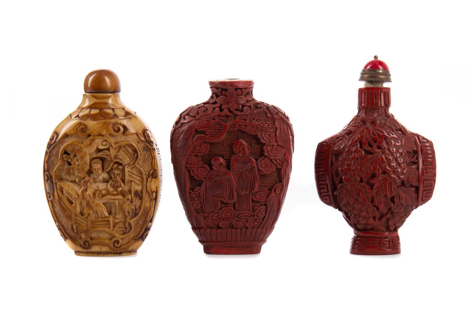 Lot 1858 - A LOT OF THREE CHINESE SNUFF BOTTLES
