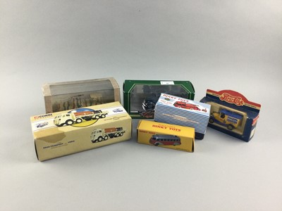 Lot 86 - A GROUP OF DINKY, CORGI AND OTHER BOXED MODEL VEHICLES