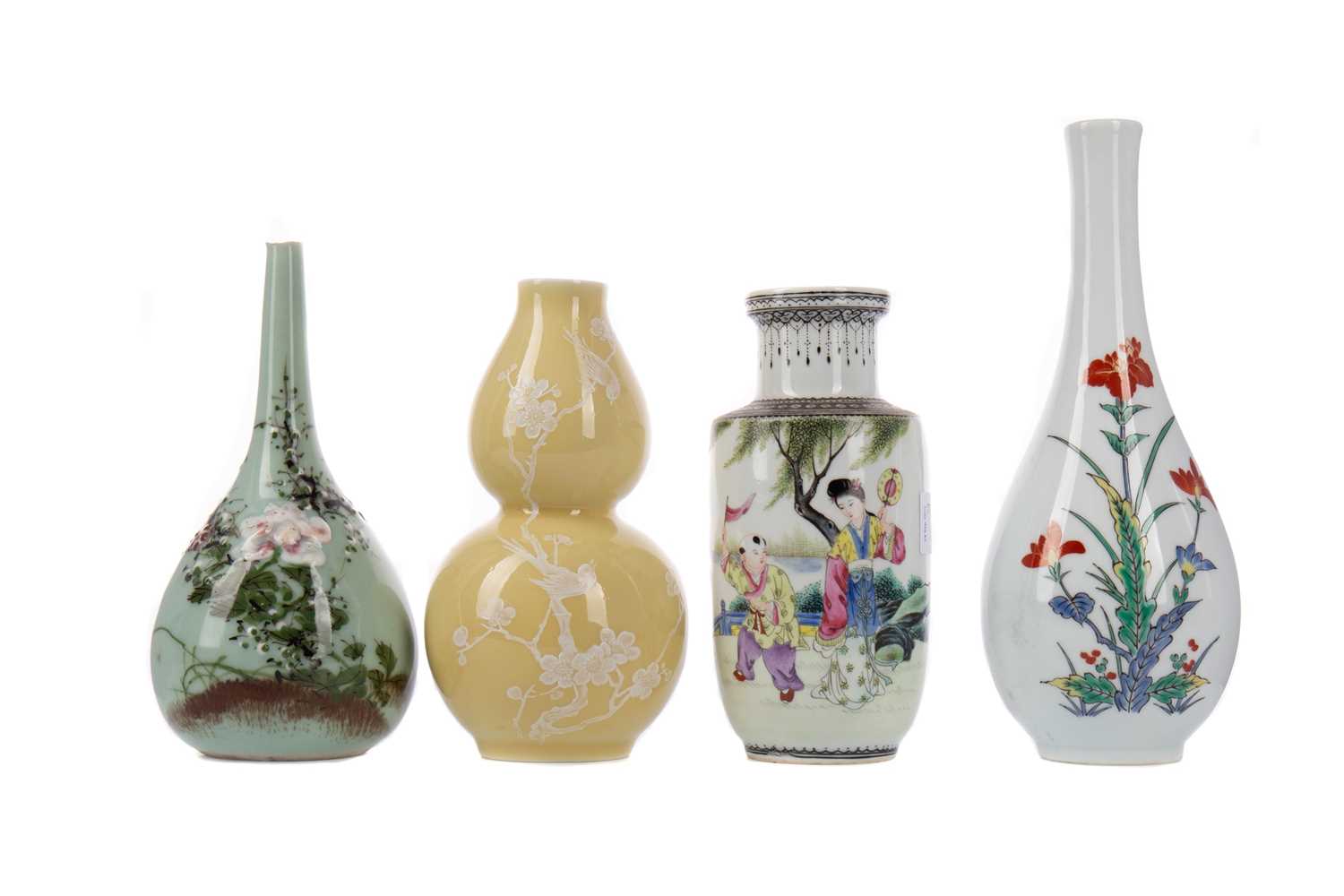 Lot 1837 - A CHINESE REPUBLIC BALUSTER VASE AND THREE OTHERS VASES