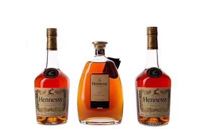 Lot 117 - TWO BOTTLES OF HENNESSY VS, AND ONE HENNESSY FINE DE COGNAC