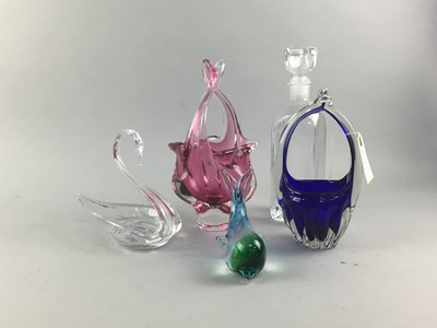 Lot 3 - A GROUP OF GLASSWARE