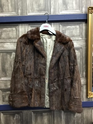 Lot 364 - A FUR JACKET AND FUR STOLES