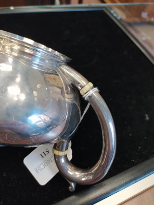 Lot 511 - A VICTORIAN SILVER AFTERNOON TEAPOT