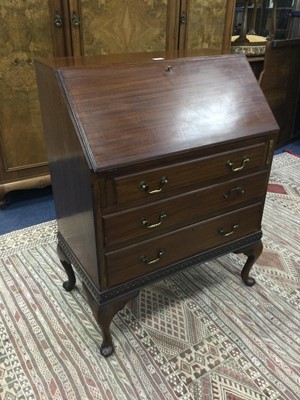 Lot 419 - A MAHOGANY BUREAU