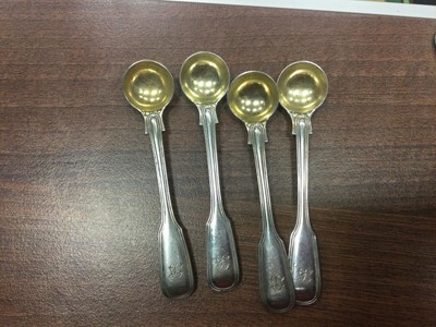 Lot 536 - A SET OF SIX VICTORIAN SILVER TEASPOONS AND OTHERS