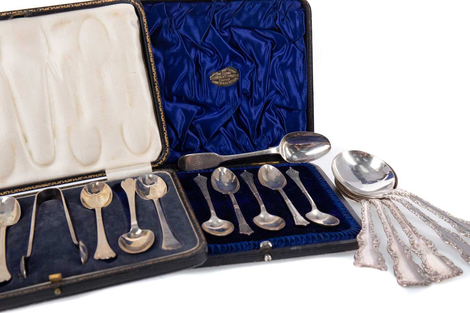Lot 537 - A GROUP OF SILVER TEA AND OTHER SPOONS