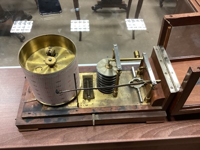 Lot 1114 - A BAROGRAPH BY F. M. MOORE OF BELFAST AND DUBLIN