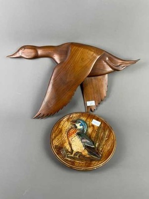 Lot 207 - A CARVED WOOD FIGURE OF A DUCK, WALL CLOCK AND OTHER ITEMS
