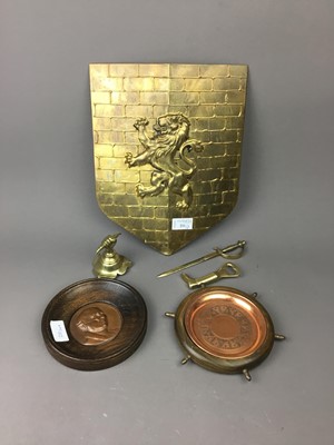 Lot 211 - A DECORATIVE BRASS WALL HANGING SHIELD AND OTHER OBJECTS