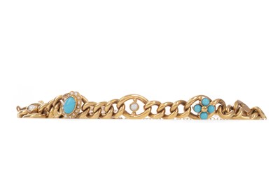 Lot 1461 - A TURQUOISE AND PEARL BRACELET