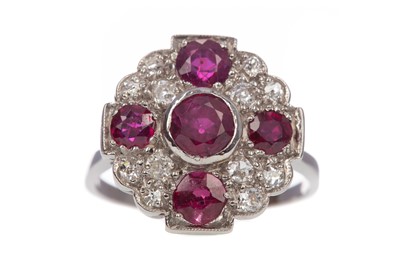 Lot 1470 - A RUBY AND DIAMOND RING