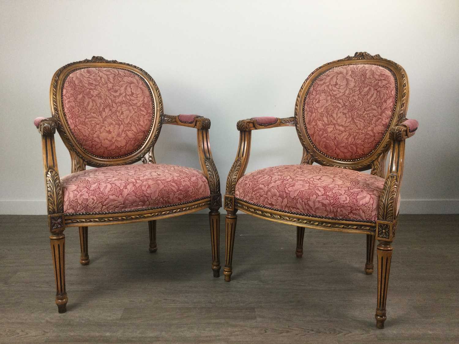 Lot 823 - A PAIR OF REPRODUCTION FAUTEUIL ARMCHAIRS