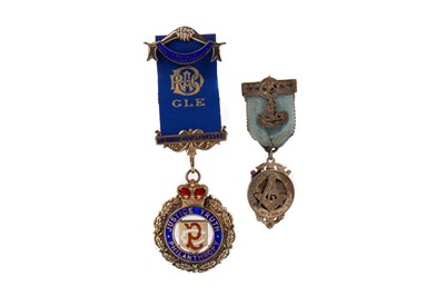 Lot 271 - A MASONIC INTEREST SILVER AND ENAMEL JEWEL ALONG WITH ANOTHER