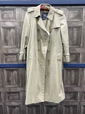 Lot 344 - A LADY'S BURBERRY MAC