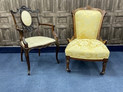 Lot 338 - AN EDWARDIAN MAHOGANY OPEN ELBOW CHAIR AND A GOSSIP CHAIR