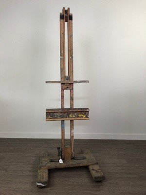 Lot 273 - A WOOD ARTIST'S EASEL