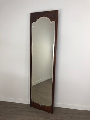 Lot 282 - AN UPRIGHT MIRROR