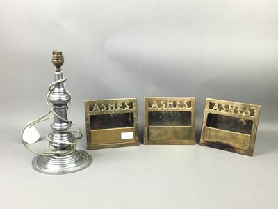 Lot 303 - A SET OF THREE VICTORIAN BRASS WALL MOUNTING ASH TRAYS AND A TABLE LAMP