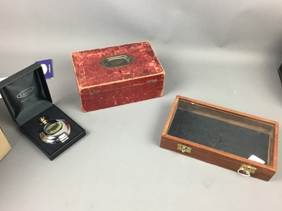 Lot 143 - A COLLECTION OF COSTUME JEWELLERY AND JEWELLERY BOXES