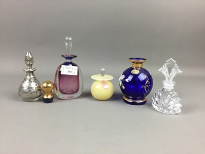 Lot 395 - A LOT OF FIVE GLASS SCENT BOTTLES