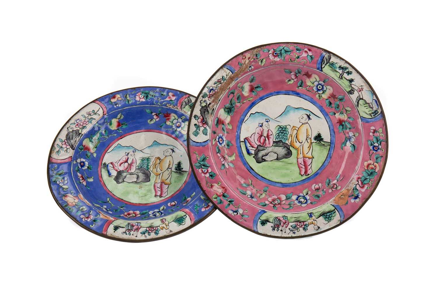 Lot 1924 - A LOT OF TWO 20TH CENTURY CHINESE ENAMEL CIRCULAR PLATES