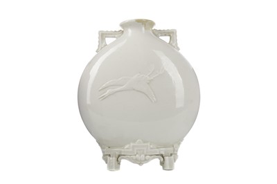 Lot 711 - A ROYAL WORCESTER AESTHETIC MOVEMENT MOON FLASK
