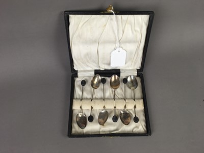 Lot 453 - A SET OF SIX SILVER BEAN TOP SPOONS