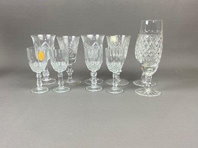 Lot 100 - A LOT OF CRYSTAL AND GLASS WARE