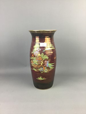 Lot 537 - A CROWN DEVON 'ROUGE ROYALE' TALL RIBBED VASE