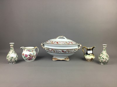 Lot 562 - A VICTORIAN OVAL DOUBLE HANDLED SOUP TUREEN AND COVER AND OTHER CERAMICS