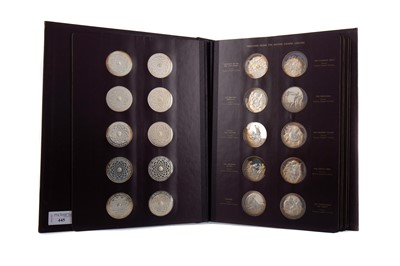 Lot 445 - 'THE GENIUS OF MICHELANGELO' SIXTY MEDAL SET