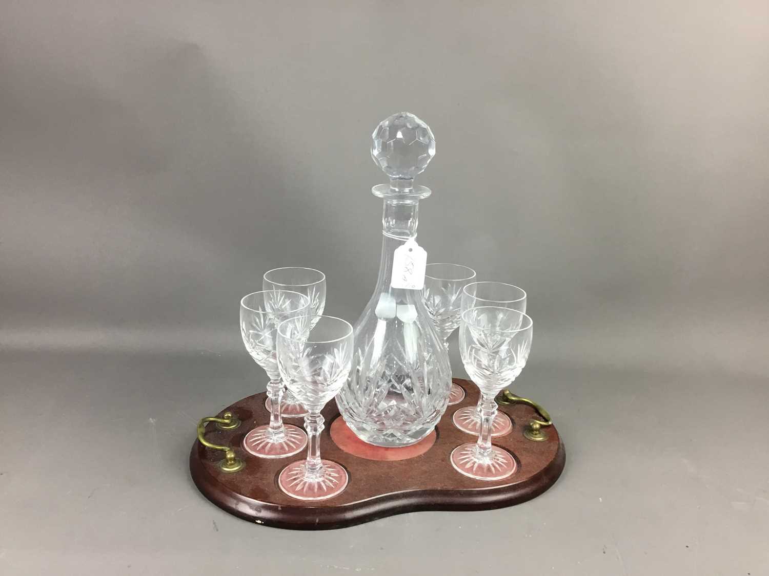 Lot 158 - A CRYSTAL DECANTER AND SIX GLASSES SET