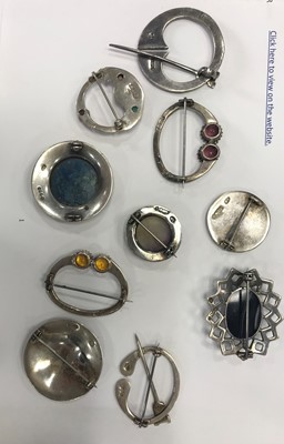 Lot 399 - A COLLECTION OF ROBERT ALLISON OF IONA SILVER BROOCHES