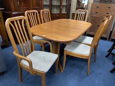 Lot 105A - A MODERN DINING TABLE WITH SIX DINING CHAIRS