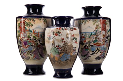Lot 1636 - A PAIR OF EARLY 20TH CENTURY JAPANESE SATSUMA VASES