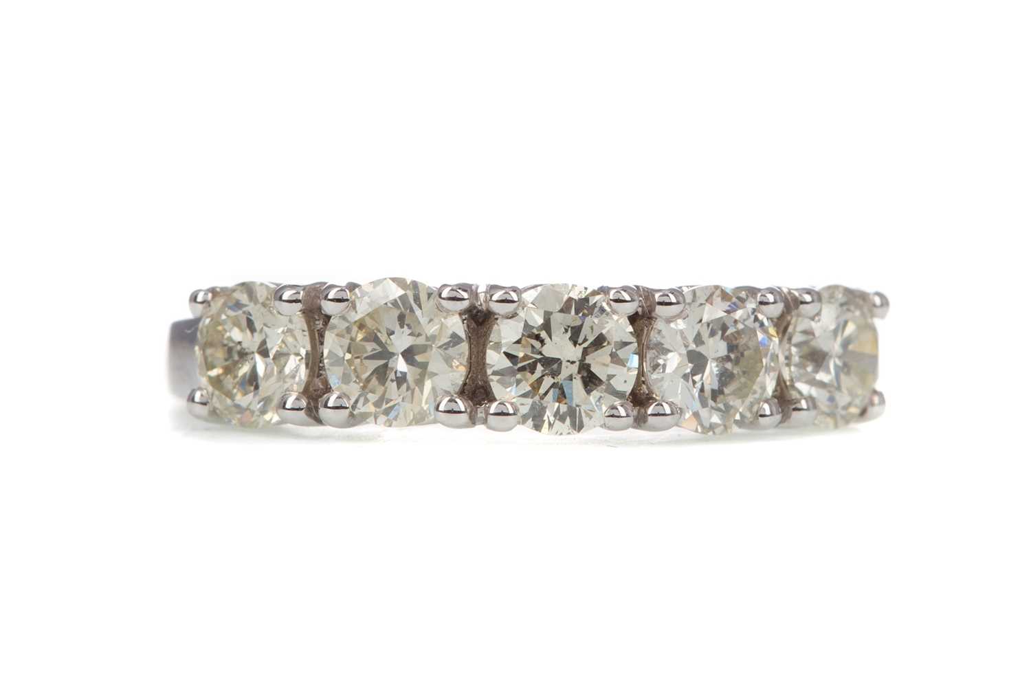 Lot 408 - A CERTIFICATED DIAMOND FIVE STONE RING