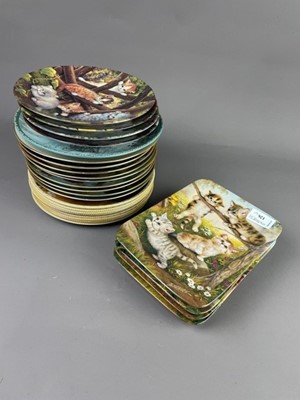 Lot 126 - A COLLECTION OF CABINET PLATES