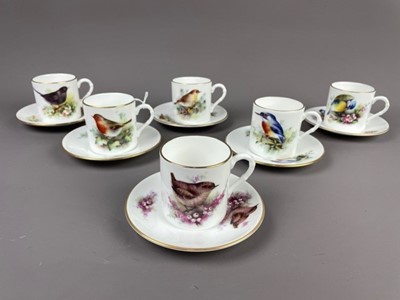 Lot 103 - A SET OF SIX ROYAL WORCESTER 'BEST-LOVED BIRDS' COLLECTION COFFEE CUPS AND SAUCERS