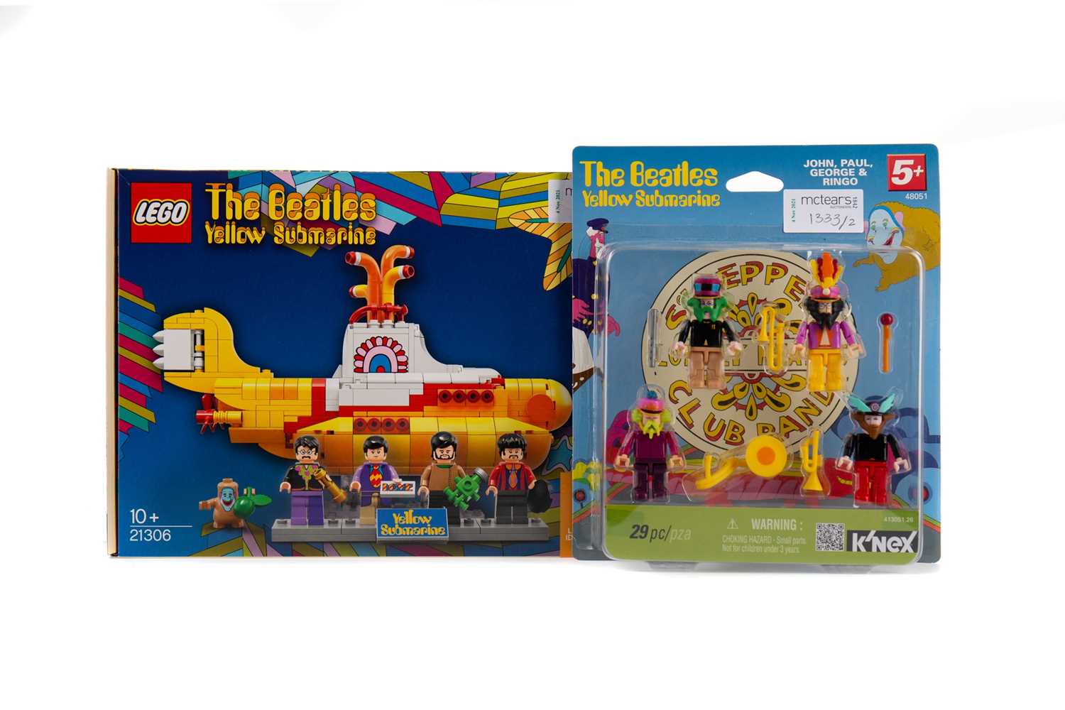 Lot 1333 - A LEGO 'THE BEATLES YELLOW SUBMARINE' 21306 SET