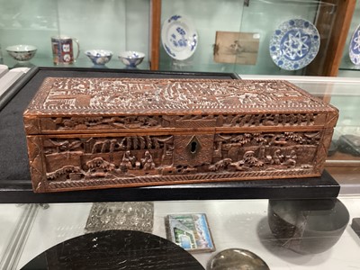 Lot 1639 - A 19TH CENTURY CANTONESE WOODEN BOX