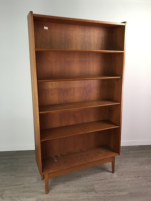 Lot 174 - A RETRO TEAK WALL UNIT AND MATCHING BOOKCASE