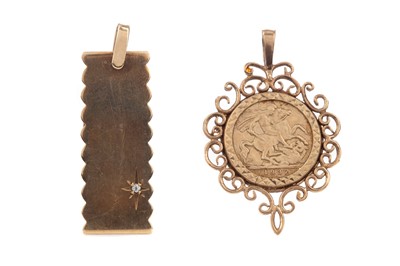 Lot 805 - A GOLD PENDANT, REPLICA COIN PENDANT AND PAIR OF EARRINGS