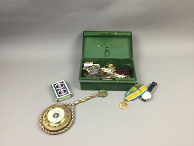 Lot 48 - A LOT OF COSTUME JEWELLERY, WATCHES AND OTHER ITEMS